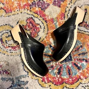 Swedish Hasbeens husband clogs black size 39